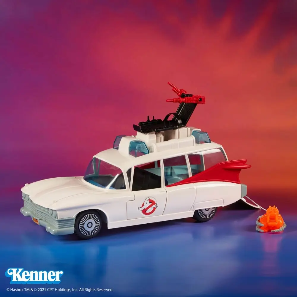 Ghostbuster-Ecto-1-Kenner-Classics-4.webp